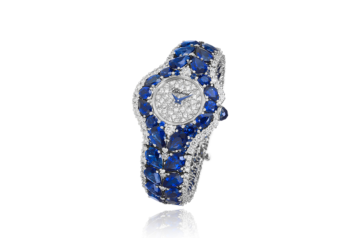  Precious Chopard: Watch in 18k white gold fully set with pear-shaped (84.8cts) and brilliant-cut (8.6cts) sapphires and brilliant-cut (10cts) and pear-shaped (2cts) diamonds /Automatic movement/