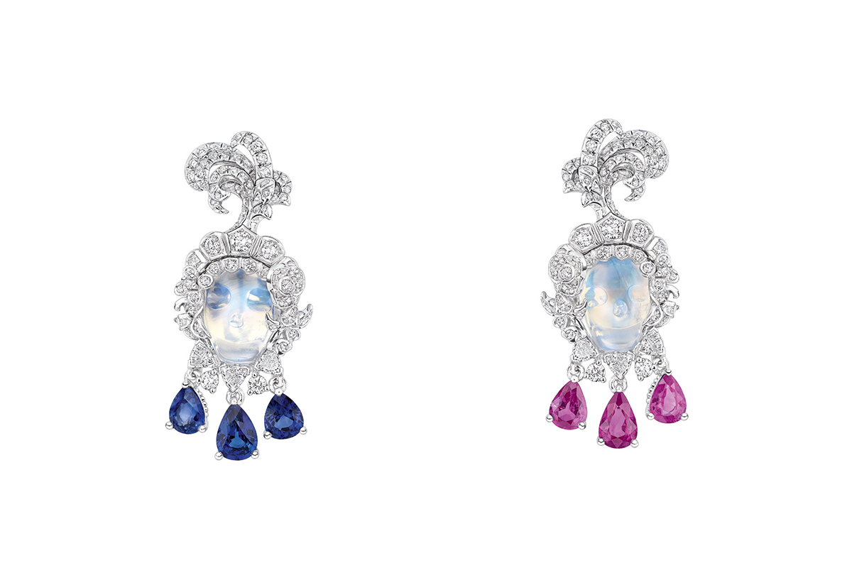  DIOR À VERSAILLES, PIÈCES SECRÈTES - 'Vanite pierre de lune' earrings