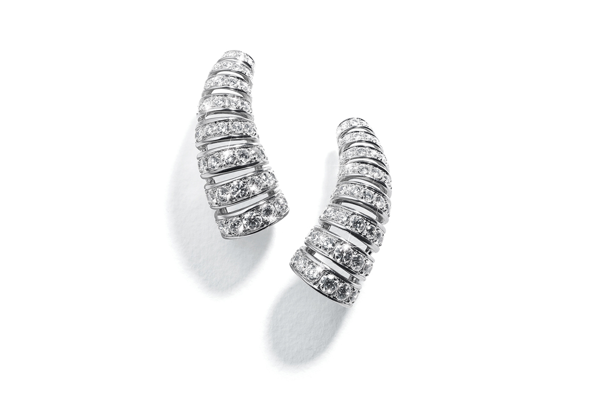  Herz-Belperron 'Corne' earclips in diamonds, platinum and 18k white gold