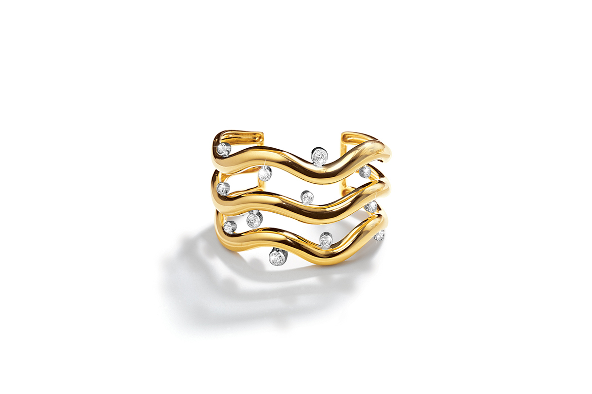  Herz-Belperron 'Wave' cuff in diamonds, platinum and 18k yellow gold