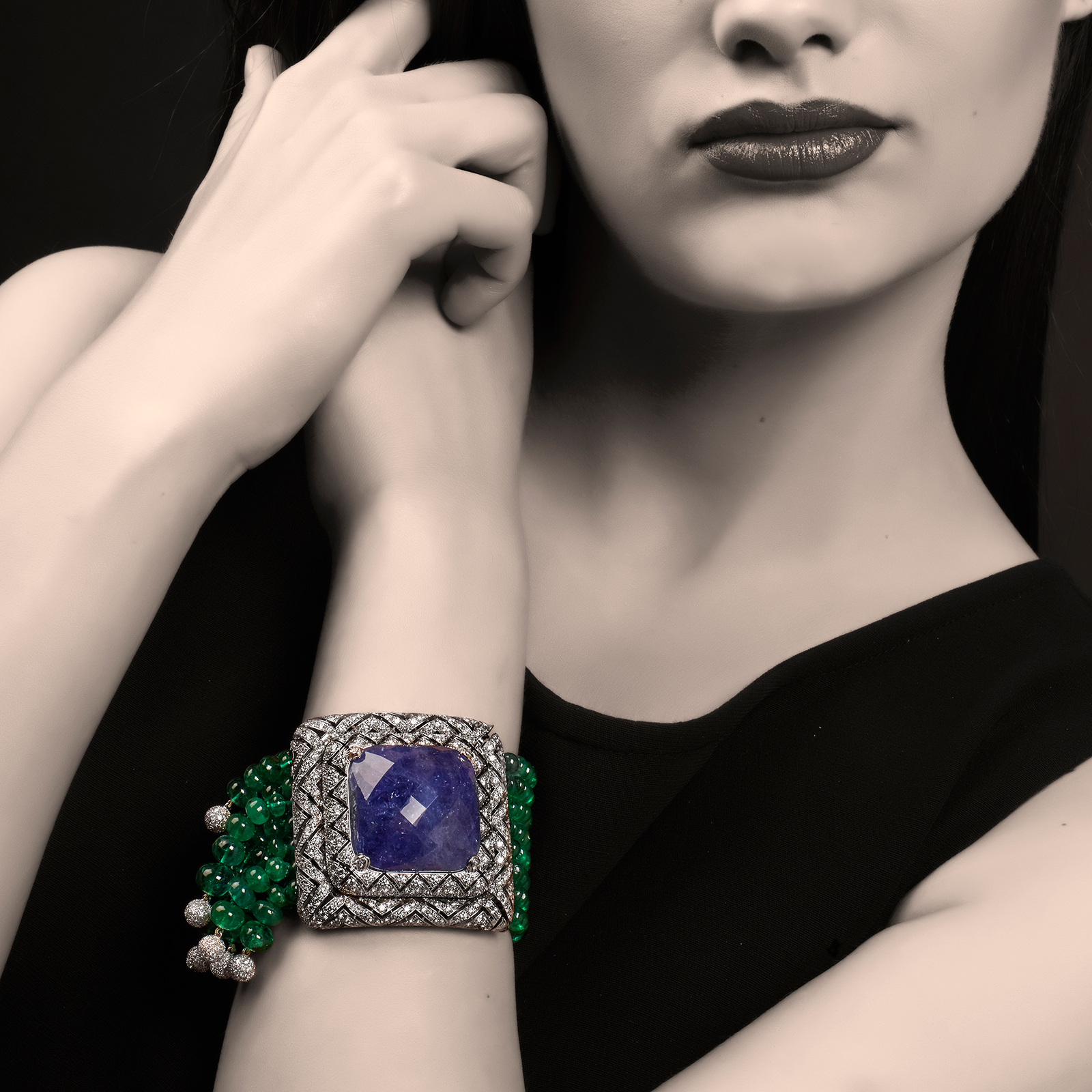 Veschetti 'Royal Green’ watch bracelet, featuring a 89ct Tanzanite, 335ct Zambian emeralds and diamonds from Veschetti Collection 