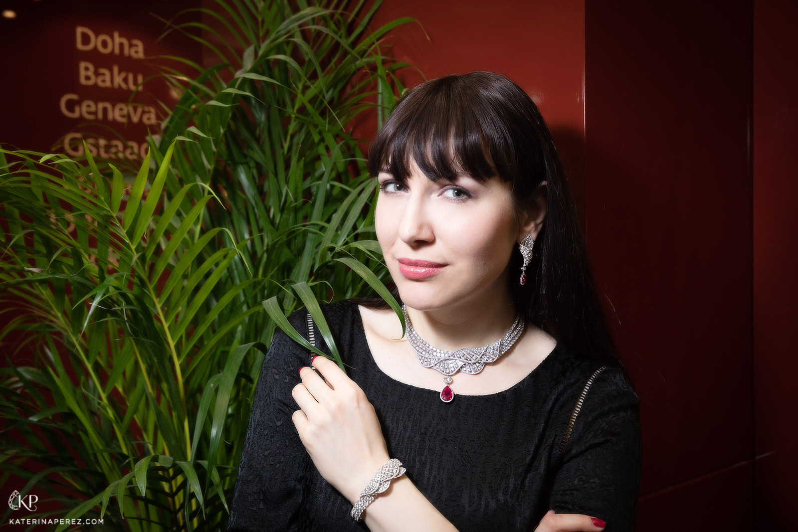 Adler Palais des vents jewellery suite with rubies and diamonds. Photo by Simon Martner