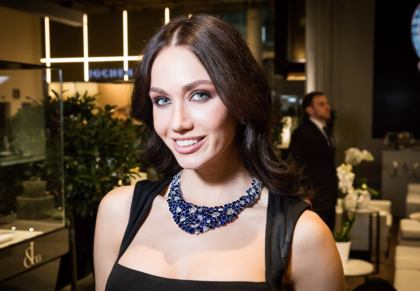 Jacob&Co Sapphire and diamond necklace. Photo by Simon Martner for Katerina Perez