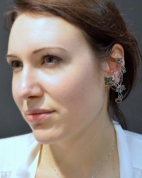 ANGRY creative jewellery ivy earrings in white gold with tsavorites and diamonds