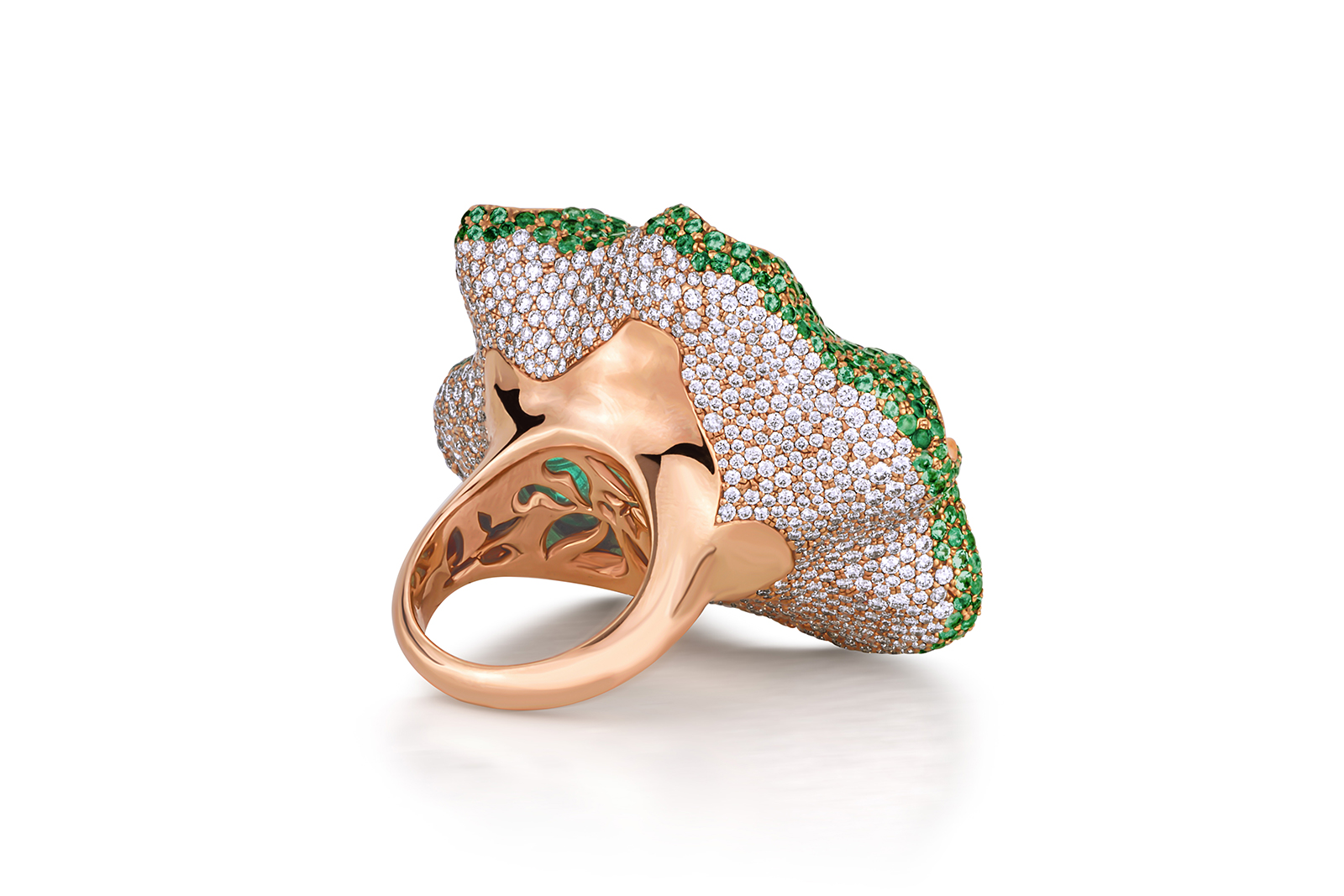  House of Meraki 'Medusa' ring, with 17.55 ct carved Zambian emerald, 400 Russian diamonds and brilliant cut Zambian emeralds