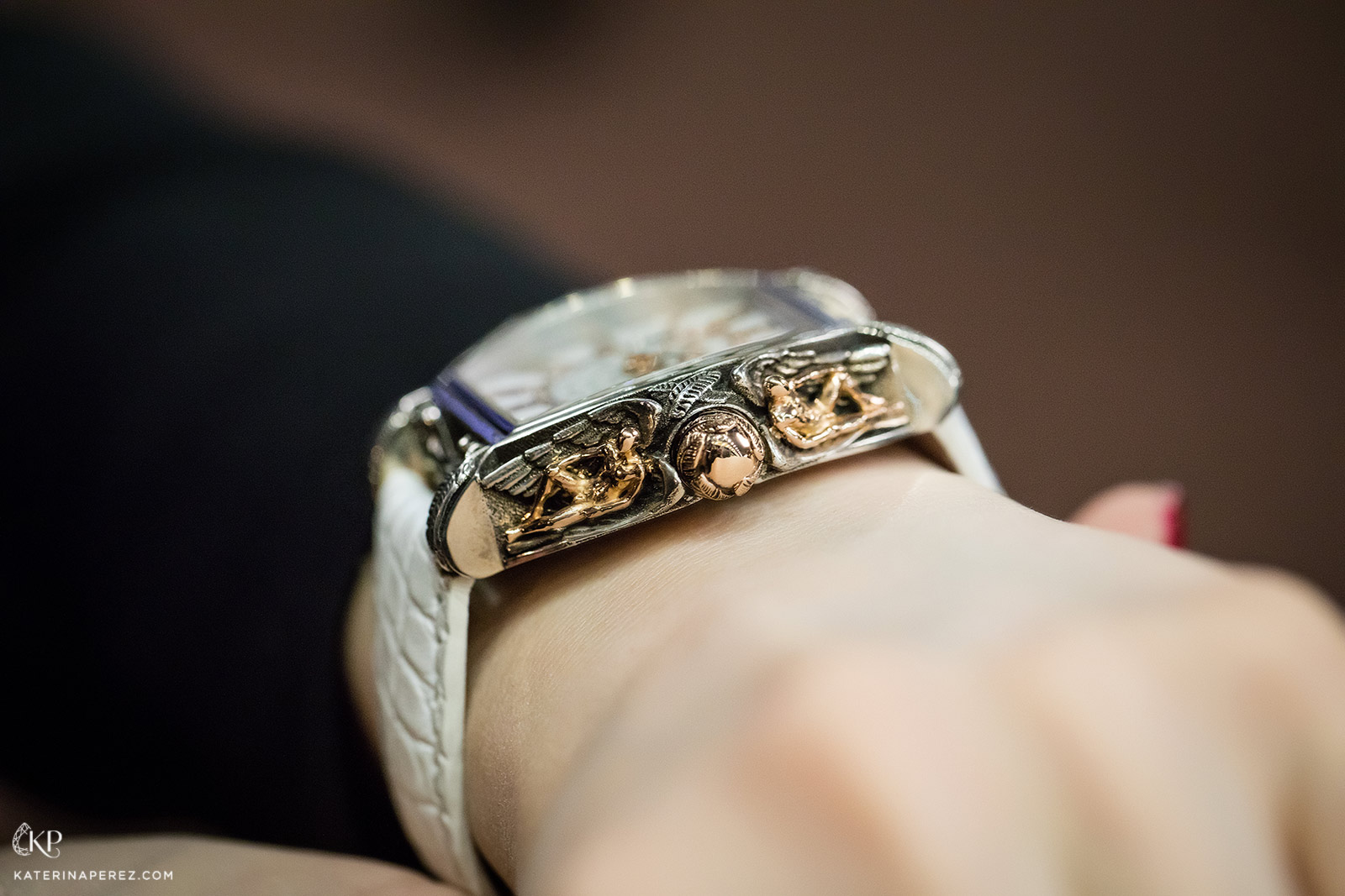  Details of Strom's 'Draco Argentum Classic White' watch