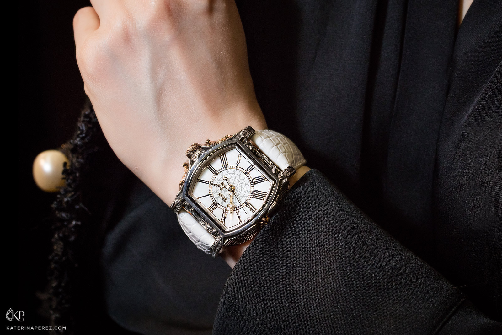 Strom 'Draco Argentum Classic White' watch