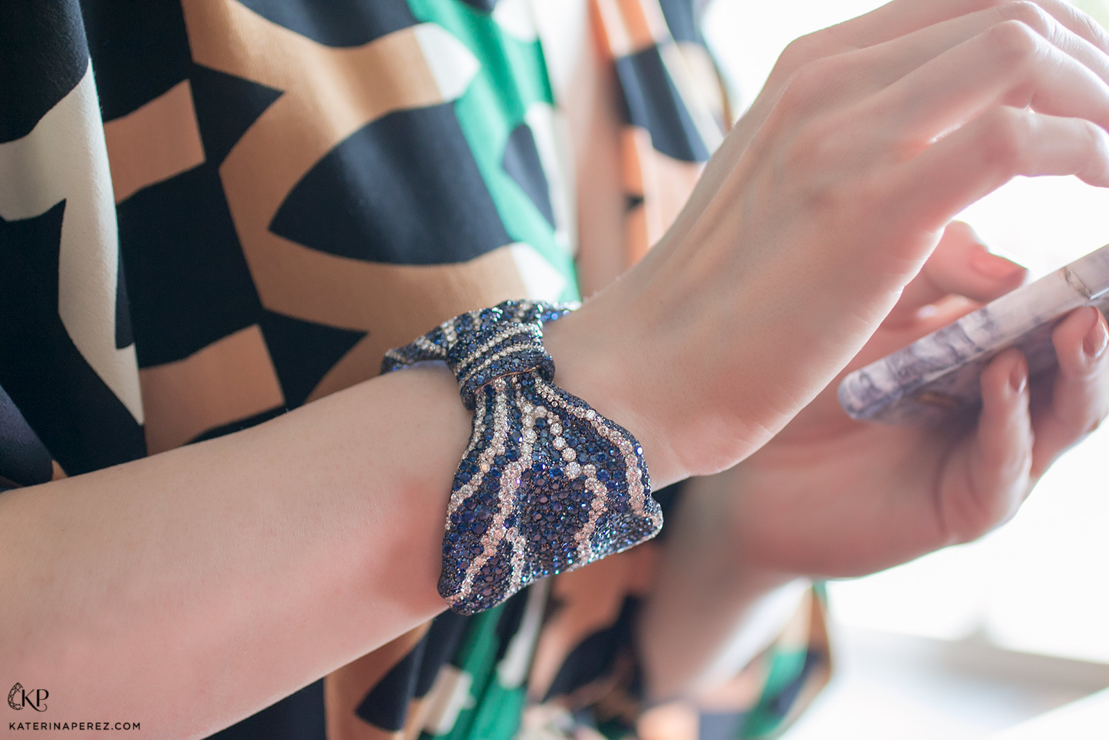  Rosior pavé sapphire and diamond cuff