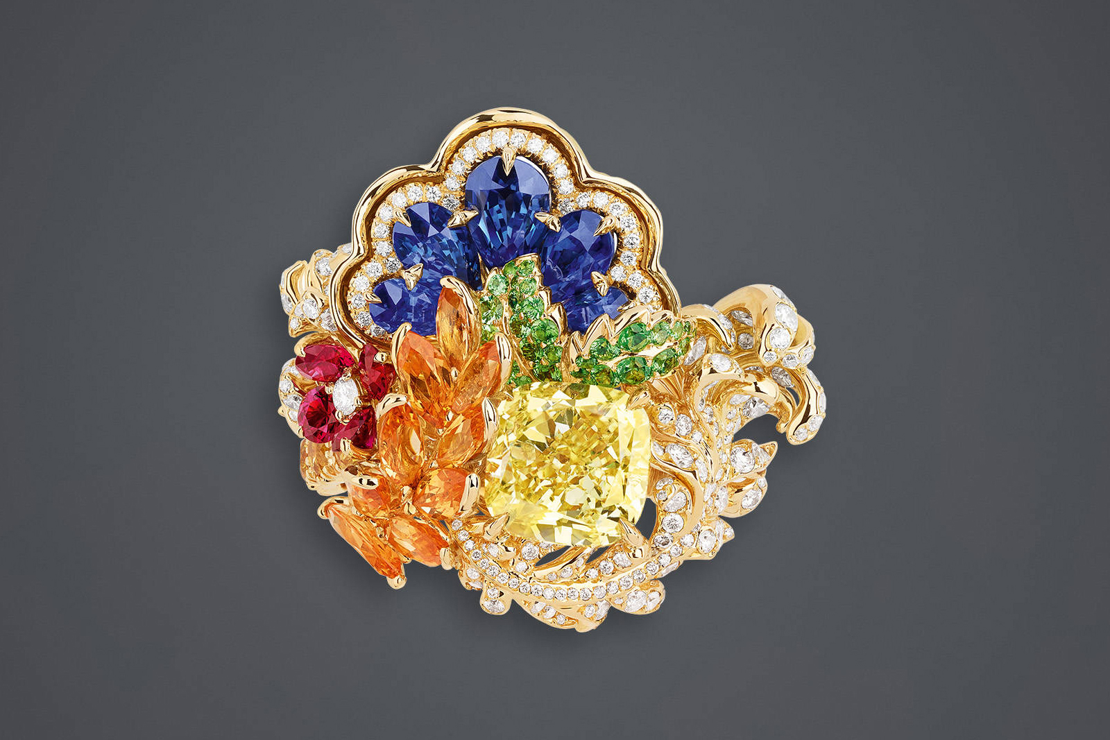  Dior ‘Dior à Versailles, Côté Jardins’ collection 'Yellow Diamond Colonnade Grove' ring 