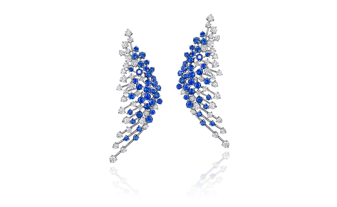  Hueb 'Luminus' earrings in sapphire and diamond