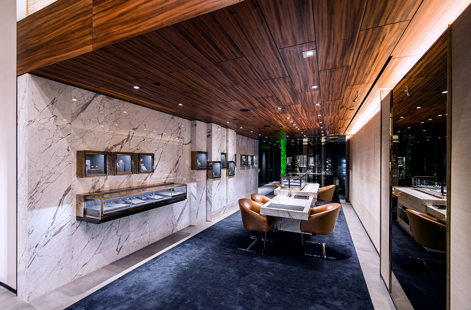 Hueb flagship store at 717 Madison Avenue, New York City