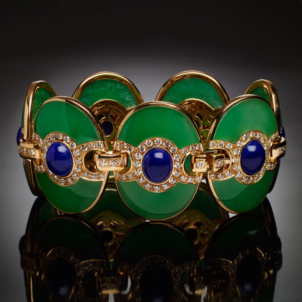 Veschetti JAD'OR bracelet with Burmese jade, lapis lazuli and Brilliant-cut diamond of 5.90 cts