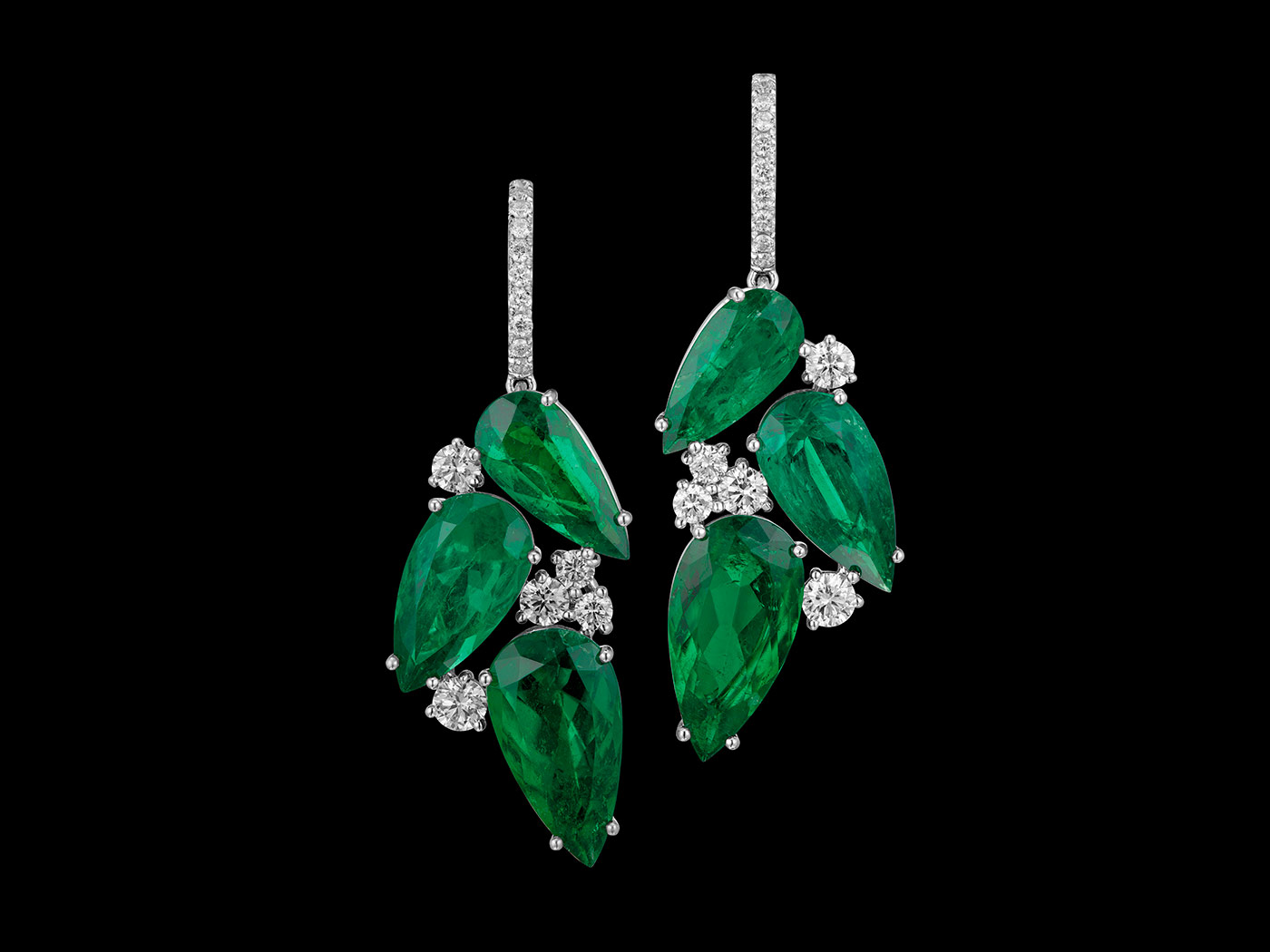  Inbar Afghani emerald earrings with diamonds