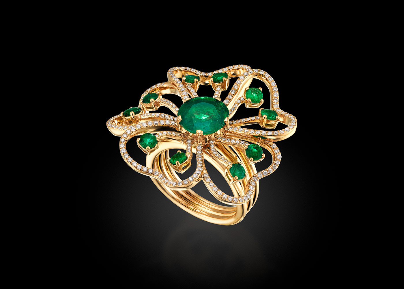  Inbar Afghani emerald ring in yellow gold with diamonds