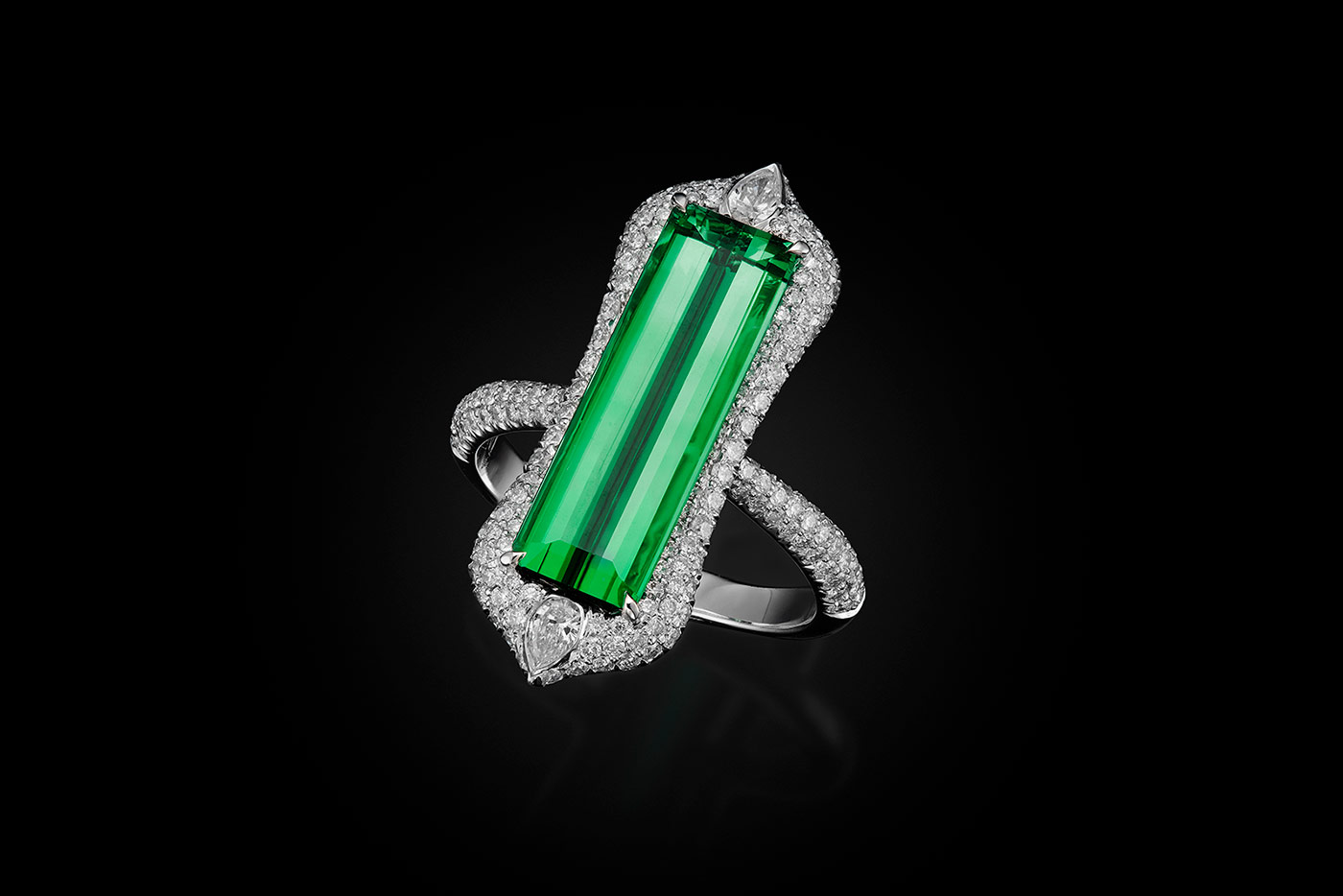 Inbar Afghani emerald ring with diamonds