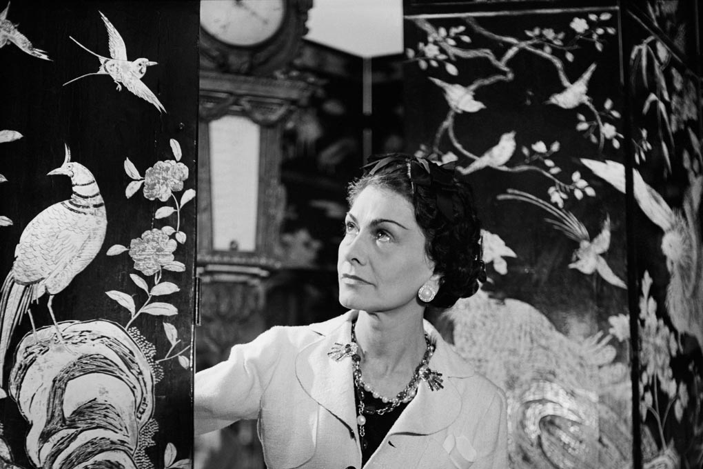 Chanel: Gabrielle 'Coco' Chanel's beloved screens inspire the 'Coromandel'  collection