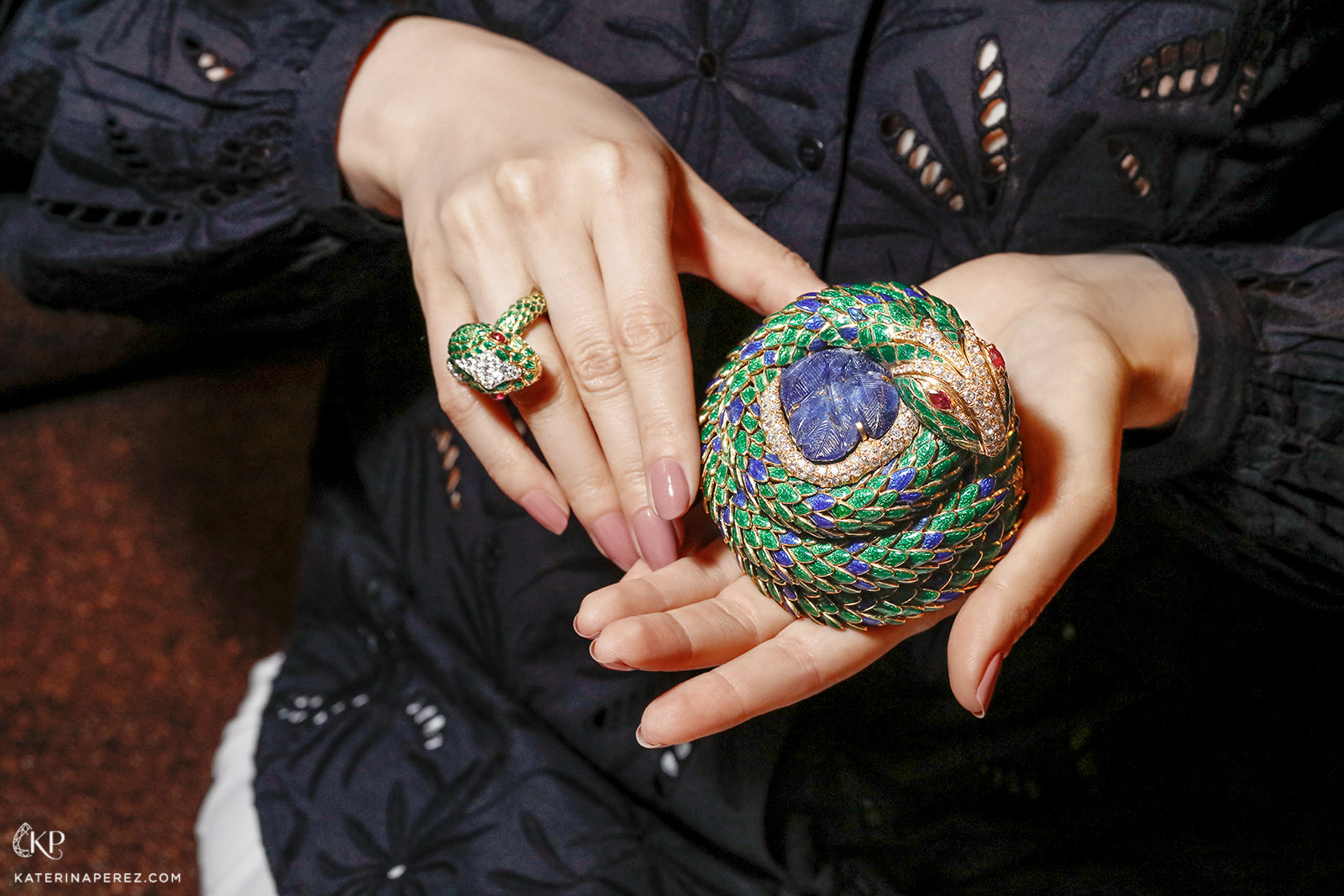 David Webb 'Snake' ring with cabochon rubies, brilliant cut diamonds and green enamel in 18k gold and platinum, and 'Snake' box with carved sapphire, faceted oval cut rubies, brilliant cut diamonds, and blue and green enamel in 18k gold 