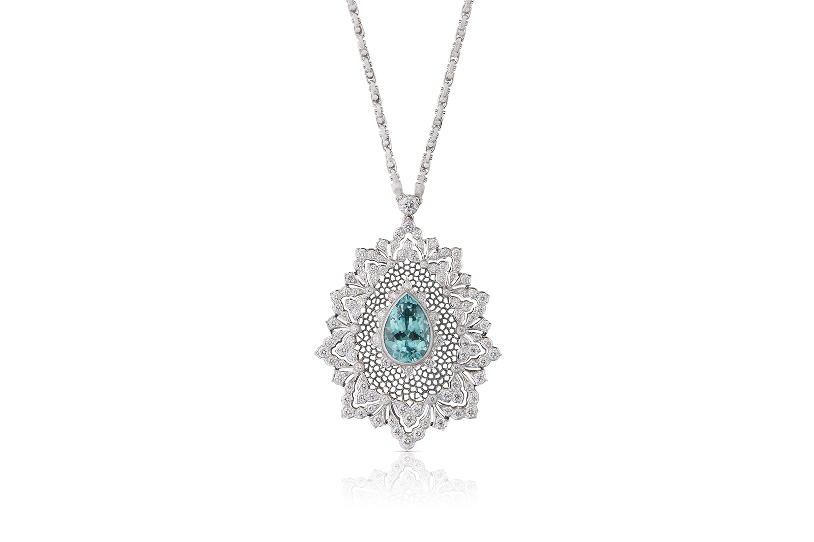  Buccellati ‘Azzurra’ necklace with pear cut tourmaline and 4.31ct diamonds in white gold