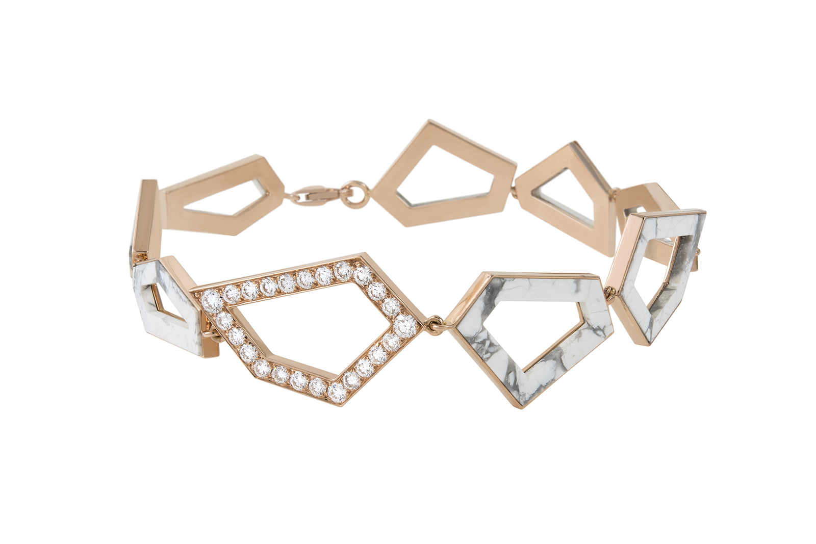  NUUN 'Tuwait' collection bracelet in howlite, diamonds and yellow gold 