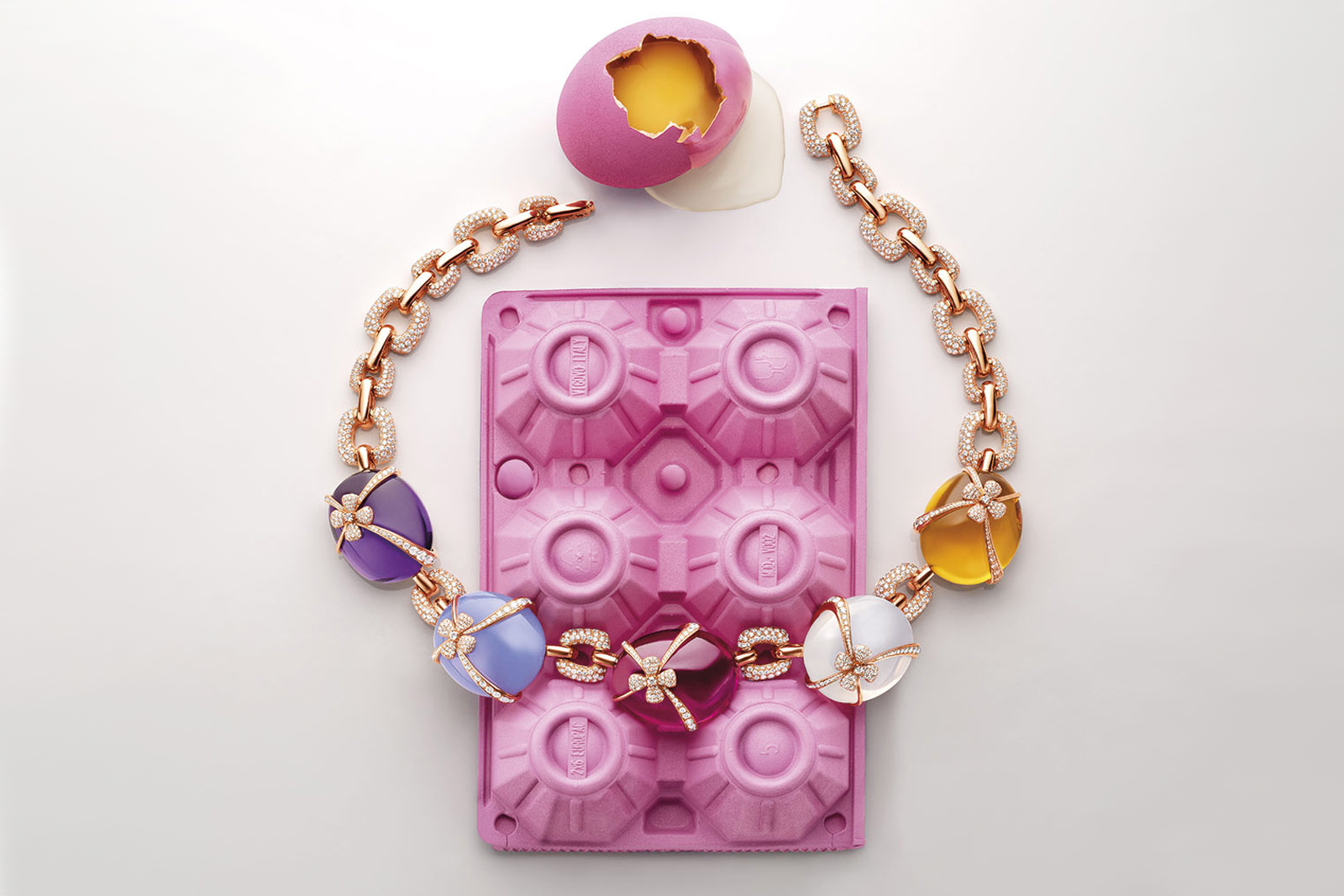  Bvlgari 'Eggs' necklace from the 'Wild Pop' collection in pink gold with citrine quartz, milky chalcedony, rubellite, blue chalcedony, amethyst and pavé diamonds