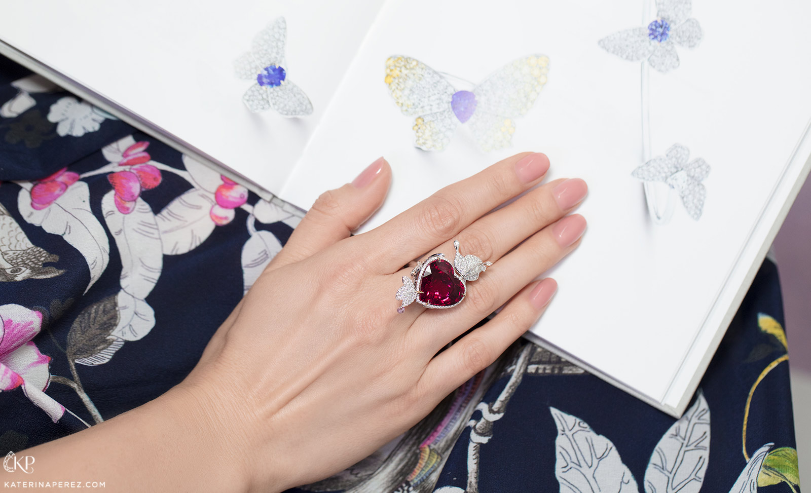 Jessica Fong ring with heart shaped fancy cut 25.09 ct rubellite, fancy pink and colourless diamonds in 18k white and rose gold