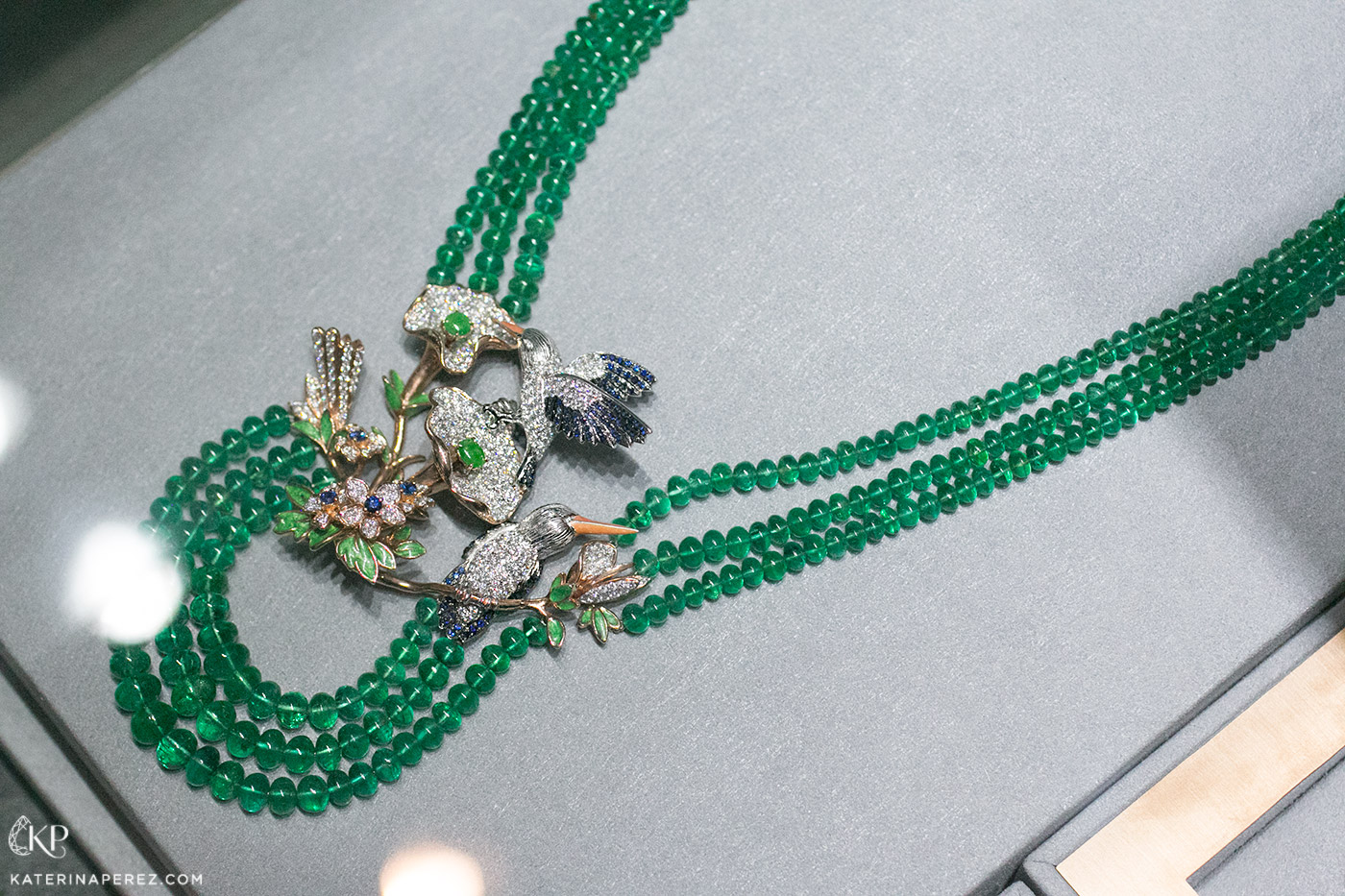  Simone Jewels necklace with emeralds, diamonds, sapphires, jade and enamel in 18k white gold