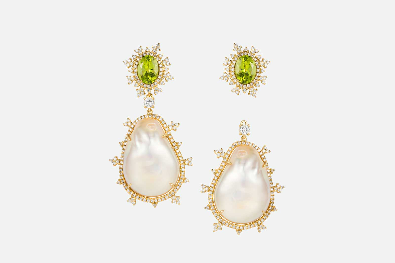  Nadine Aysoy 'Tsarina' earrings with peridot, baroque pearls and diamonds in 18k yellow gold