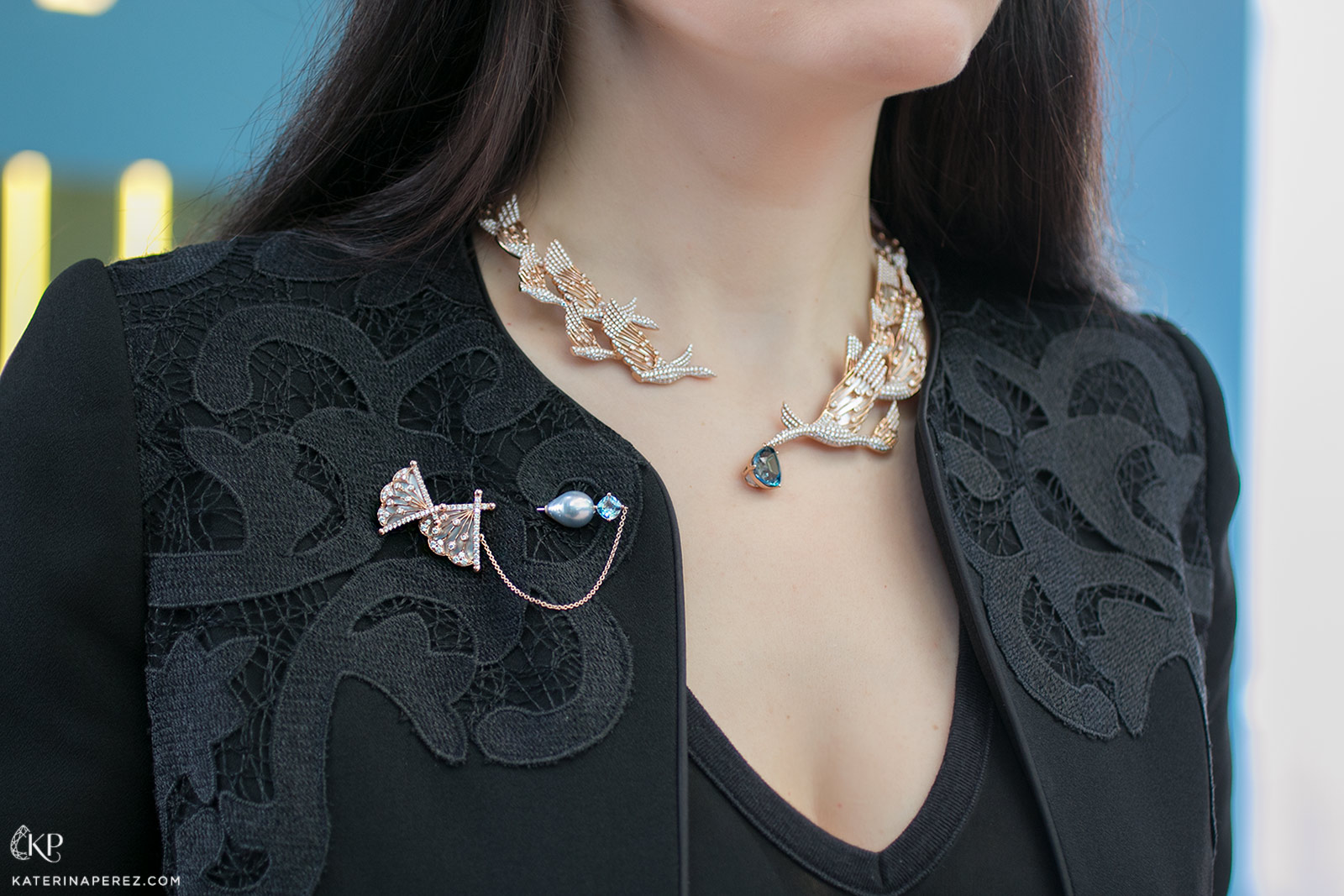  Simone Jewels 'Paradiso' necklace with 7.60ct pear cut  Santa Maria aquamarine,  diamonds and mother-of-pearl, and brooch with aquamarine, diamonds and pearl, both in 18k rose gold 