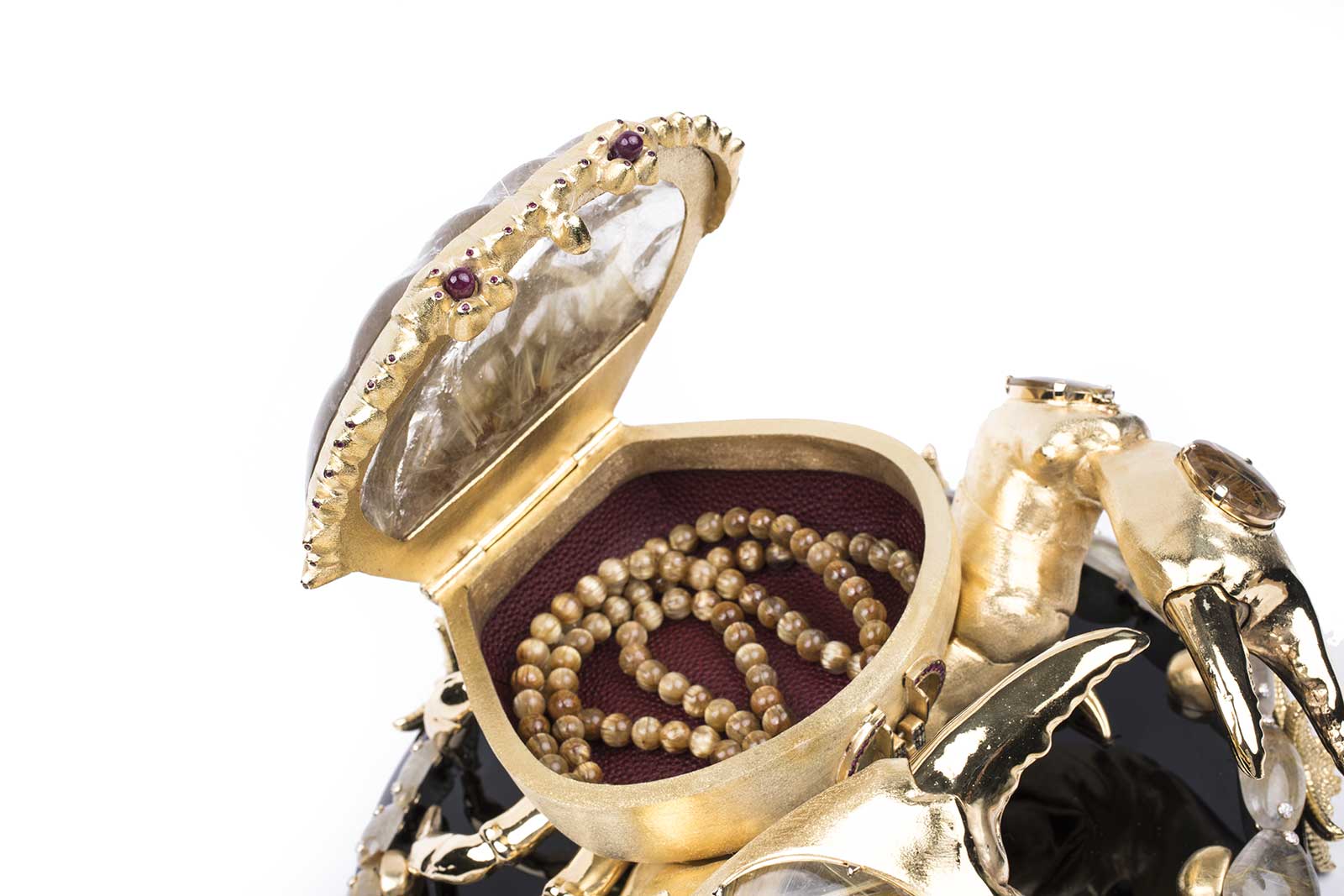  L’Aquart ‘The Crab Prince’ cross ring, pendant, necklace, and earrings in hand carved Brazilian golden rutilated quartz, gold and diamonds, and ‘Principe’ crab body clutch bag with obsidian