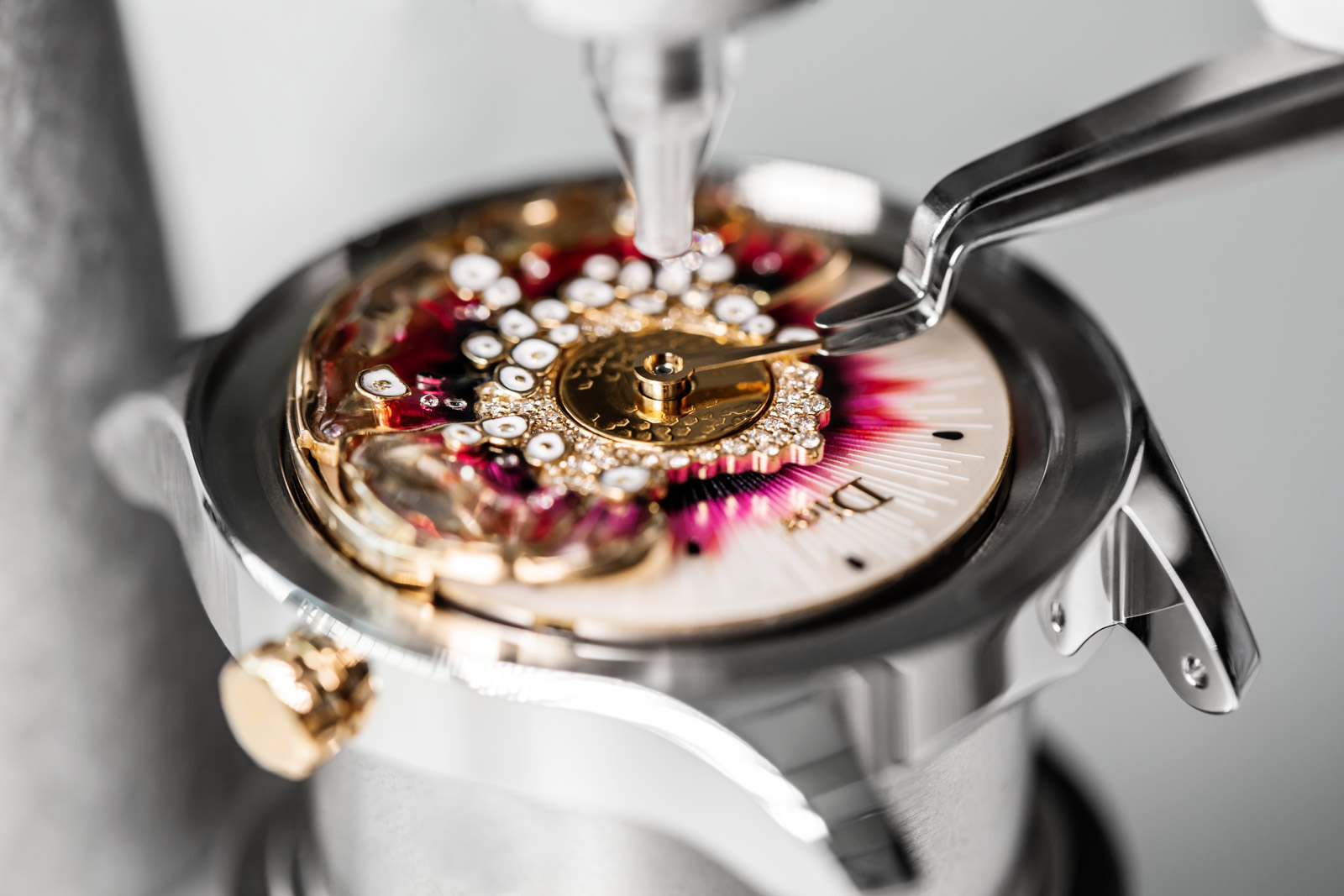 The making of the Dior ‘Miss Dior’ watch from the ‘Grand Bal’ collection with diamonds, lacquer, ceramic and 18k rose gold, and the ‘Dior Inversé 11 ½’ calibre automatic movement 