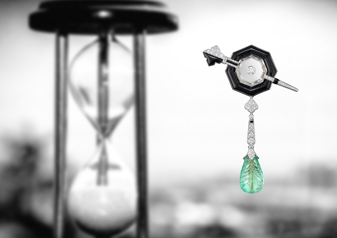 House of Umrao brooch with an emerald bead, diamonds, onyx and rock crystal