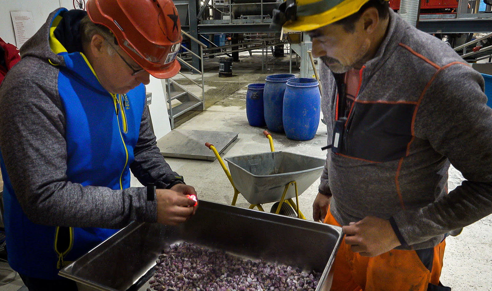  Inspection process of Greenlandic Aappaluttoq mine rubies