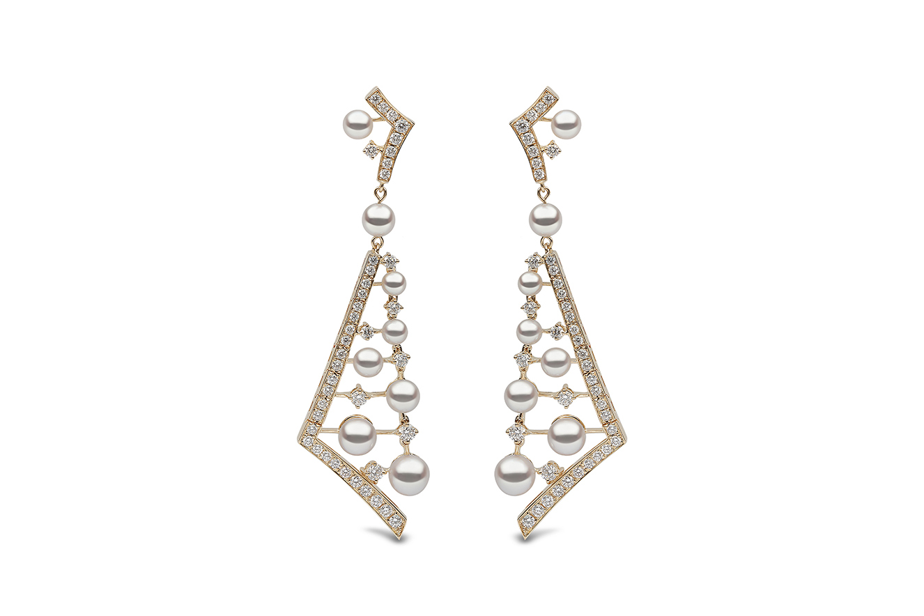  YOKO London earrings from the  High Jewellery collection with 3.8-6.4mm Akoya pearls, 2.01ct diamonds, set in 18k yellow gold