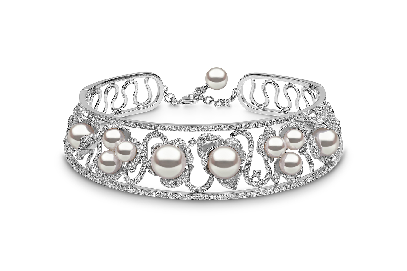  YOKO London choker from the High Jewellery collection with 9.2-15mm South Sea pearls, 16.63ct diamonds set in 18k white gold