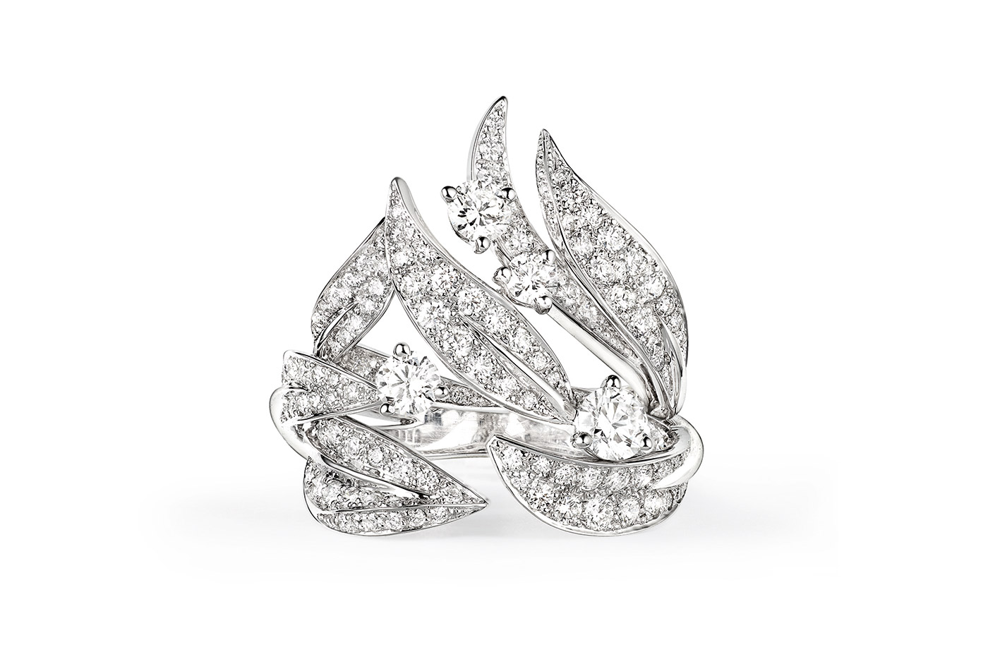 Chaumet introduce their latest collection - Laurier - embellished with ...