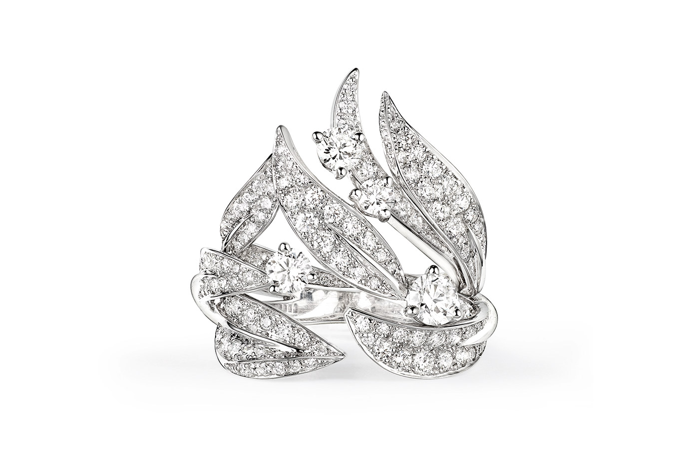  Chaumet 'Laurier' ring with 2.13ct diamonds in 18k white gold