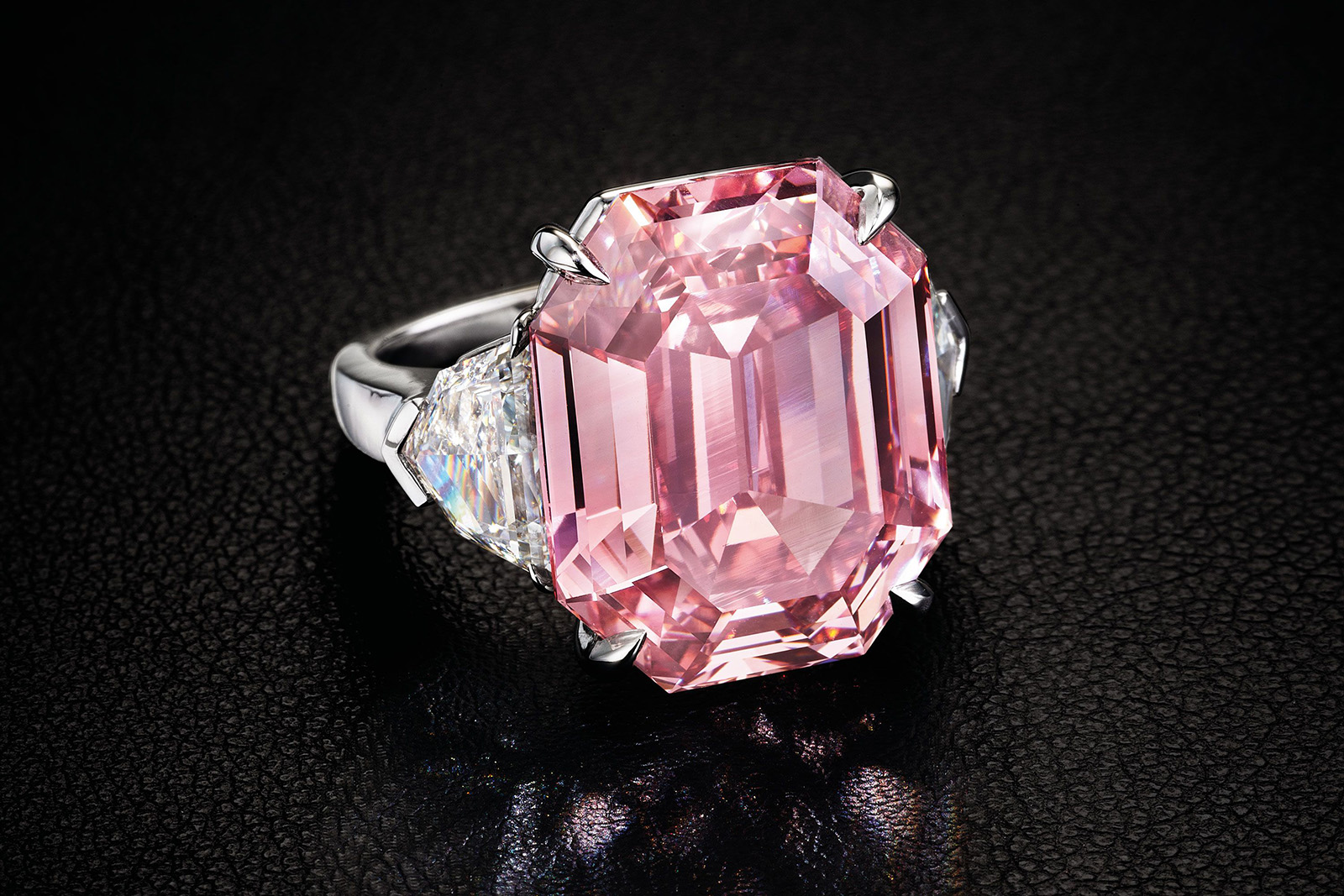 The ‘Harry Winston Pink Legacy’ 18.96ct fancy pink diamond ring