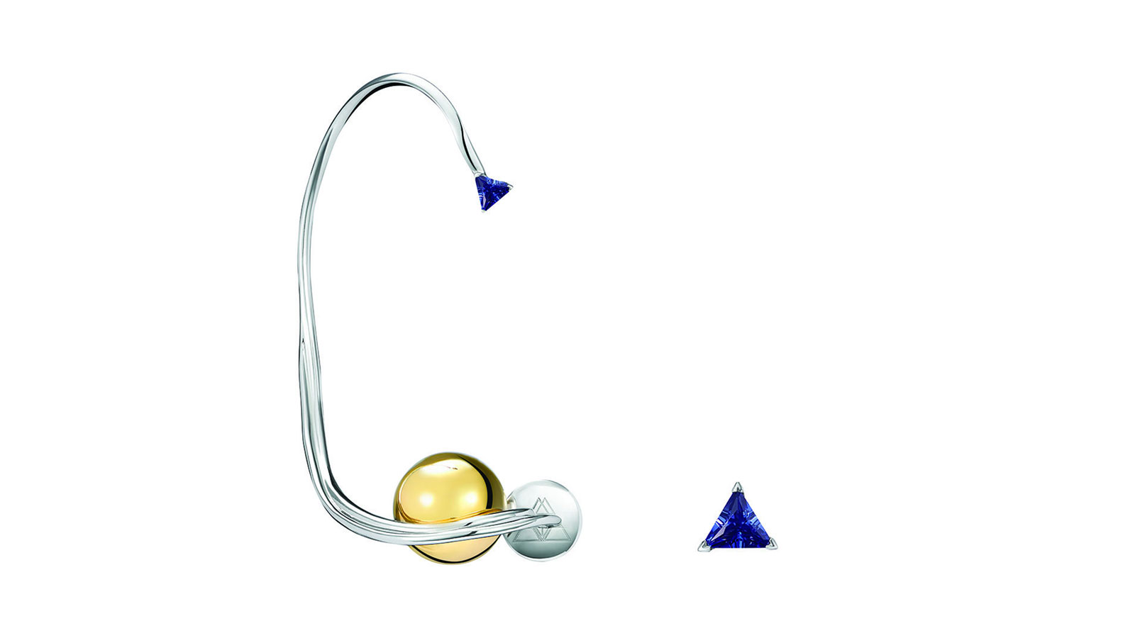  Maya Jewelry 'Saturn' earrings with trillion cut sapphire in yellow and white gold