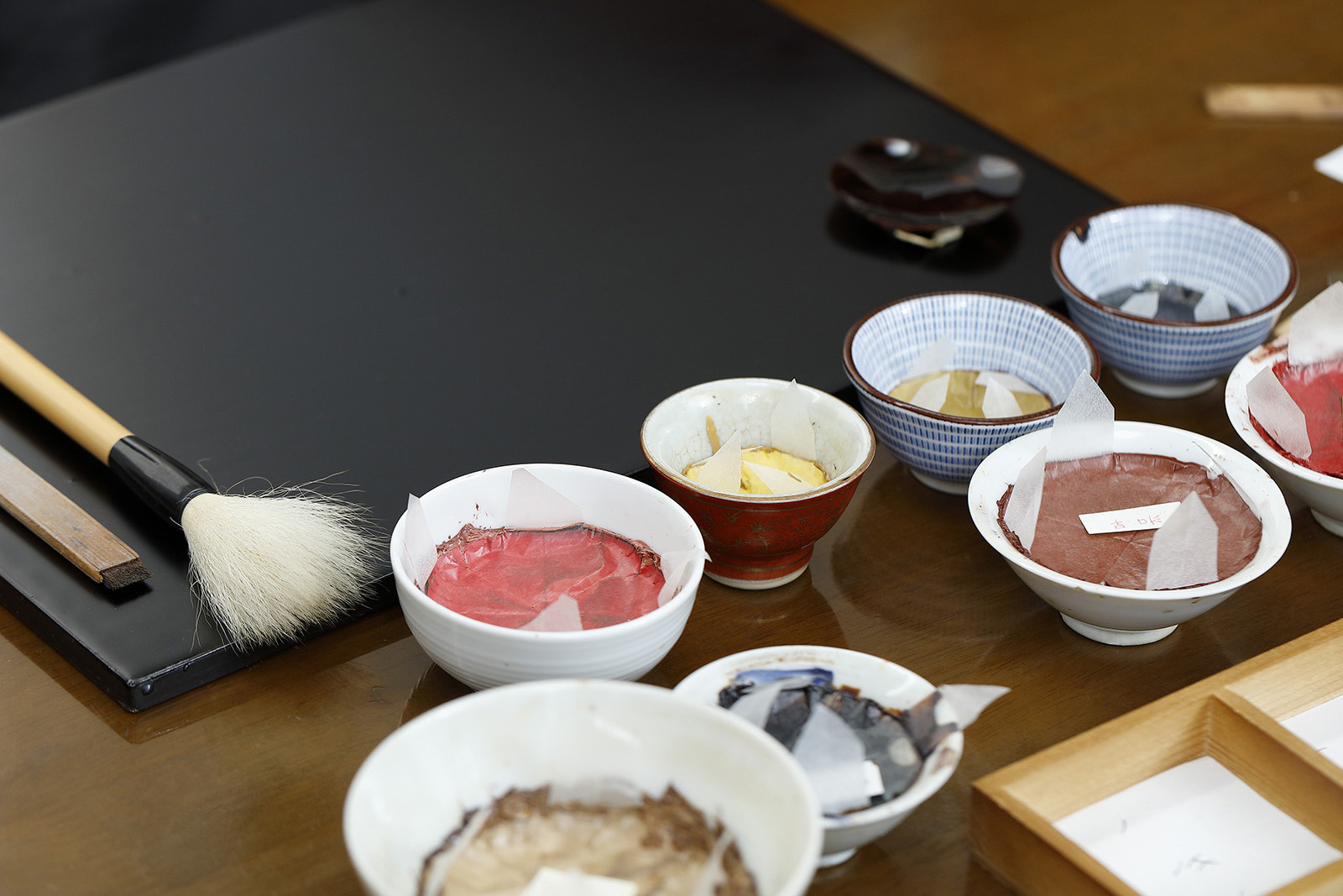  The making of Chopard  ‘L.U.C XP’ watch with engraved gold pig and Urushi lacquer decoration by Master Kiichiro Masamura