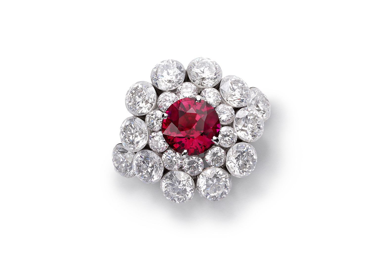  Chopard 'Magical Setting' ring with a central 2.1 carat ruby and diamonds in 18k white gold