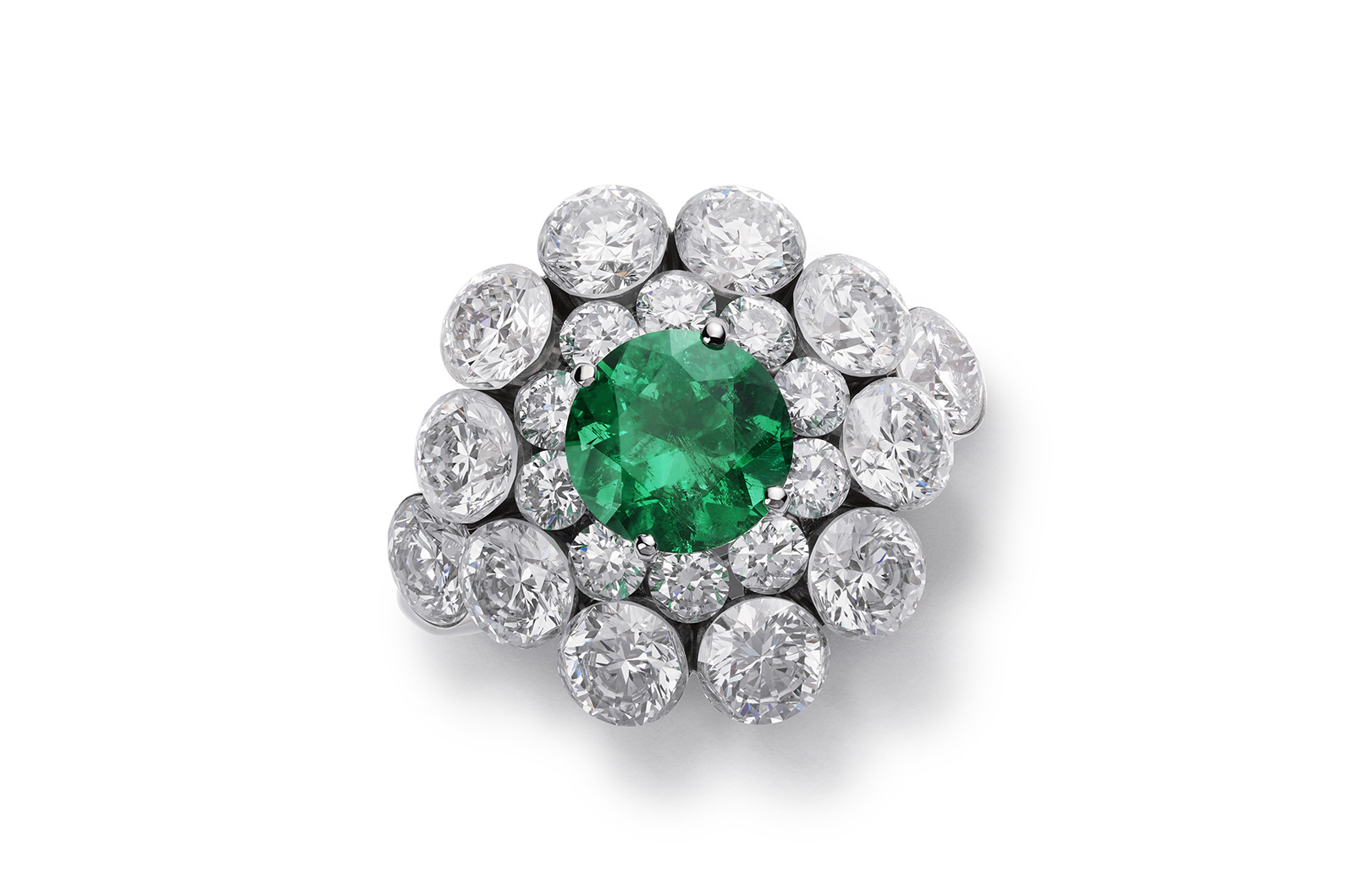  Chopard 'Magical Setting' ring with a central 1.5 carat emerald and diamonds in 18k white gold