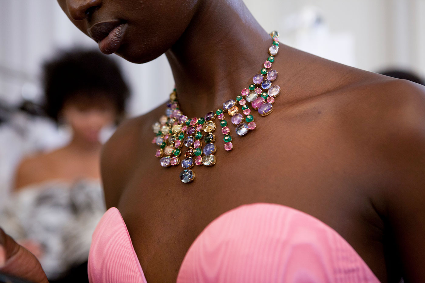  Bulgari necklace at the Ashi catwalk presentation with fancy colour sapphires, emeralds and diamonds in yellow gold 