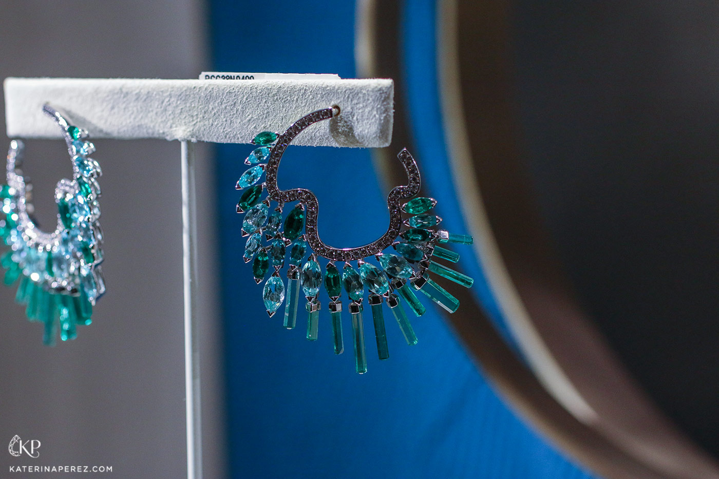  Piaget 'Sunlight Escape' collection 'Night Illusion' earrings with marquise and baguette cut emeralds, diamonds and tourmalines