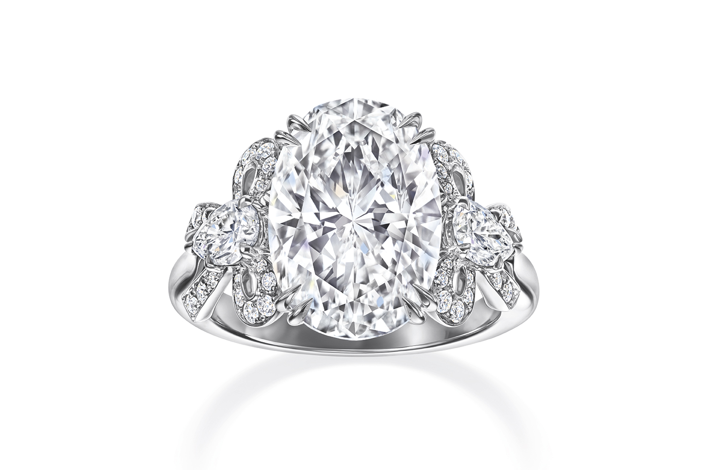  Harry Winston 'Bridal Couture' engagement ring with 5.02ct oval cut feature diamond in platinum