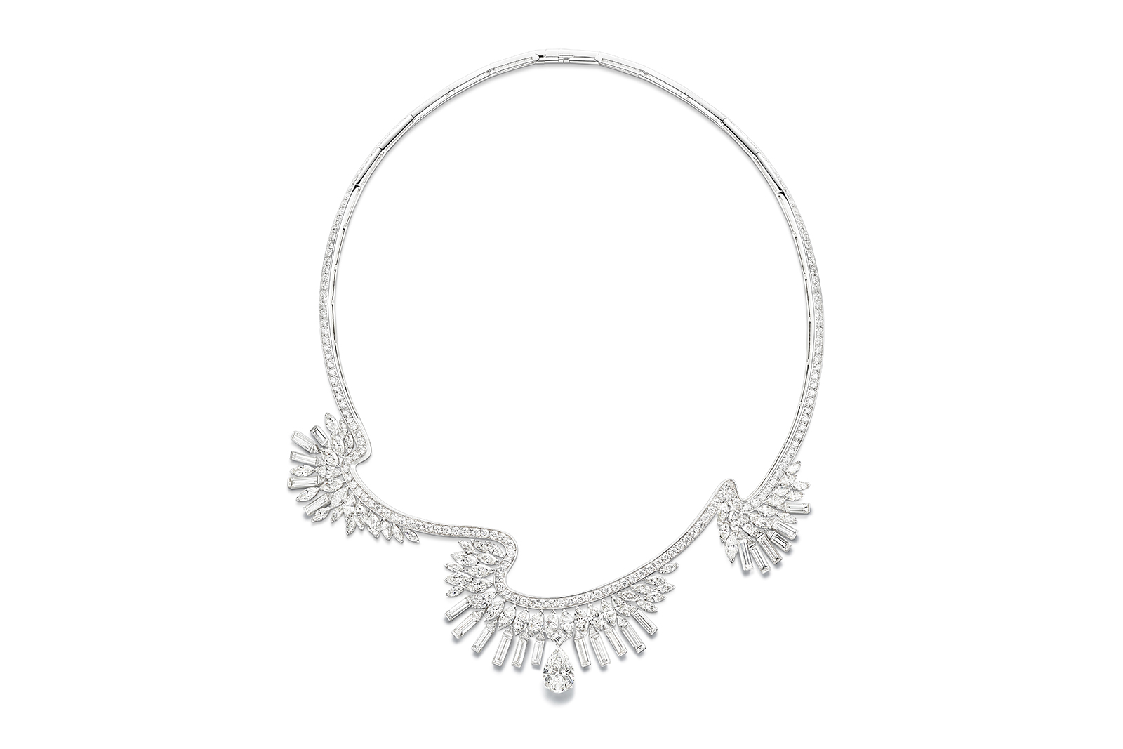  Piaget 'Sunlight Escape' collection ‘White Illusion’ necklace with 3.03ct pear cut diamond, triangle cut, square cut, brilliant cut, baguette cut and marquise cut diamonds in white gold