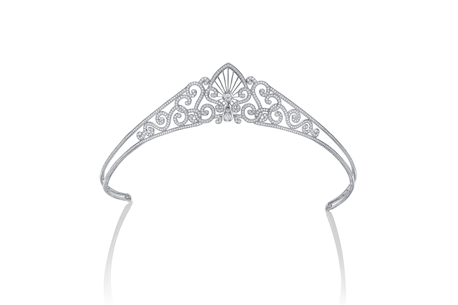  House of Garrard 'Charlotte' tiara with diamonds in white gold