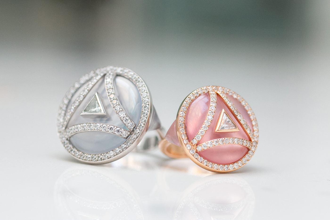  Maya Gemstones 'SONYA 2' rings with pink quartz or grey quartz and diamonds in 18K yellow gold and white gold respectively