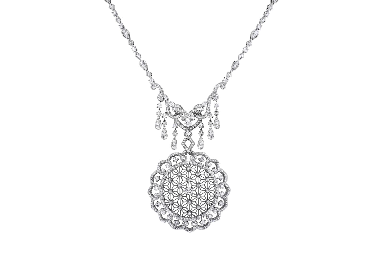  Filigree pendant with diamonds from Muse collection by Garrard
