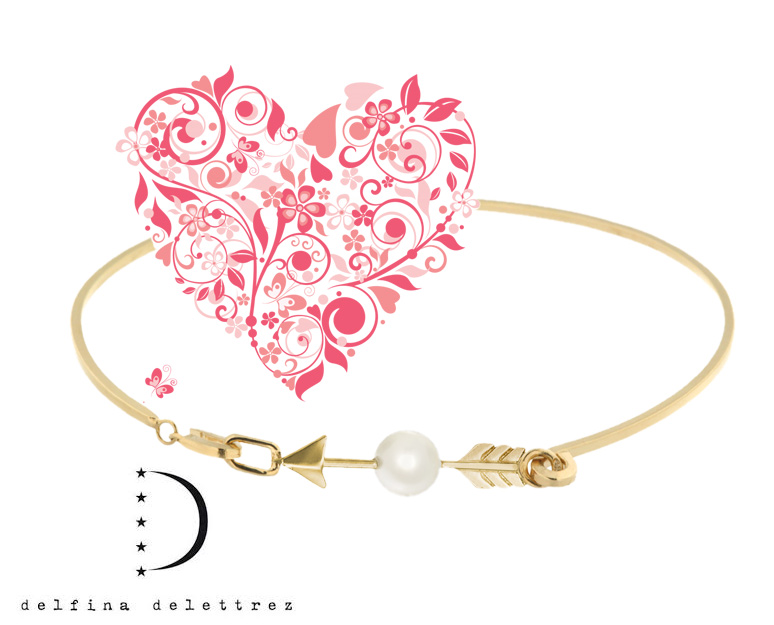 Delfina Delletrez gold bangle with a pearl