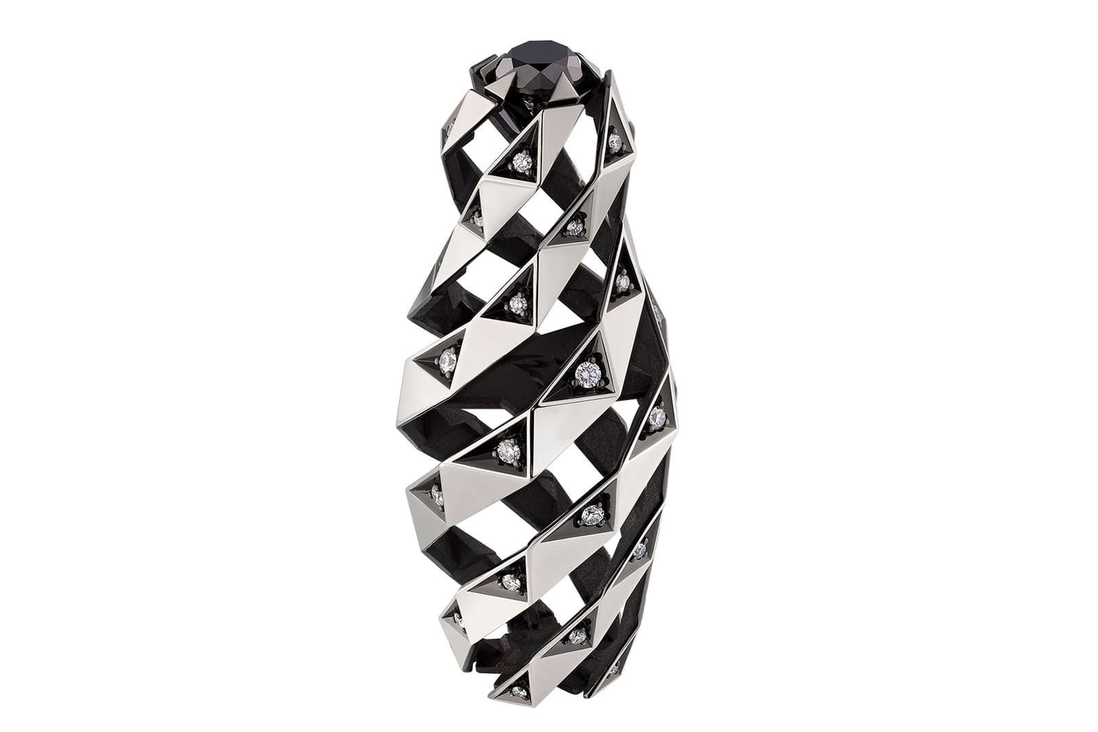  Egor Dunin's 'Diamond Avant-Garde' pendant from Ringo's 'Matrena de Ural' collection with black and colourless diamonds in gold